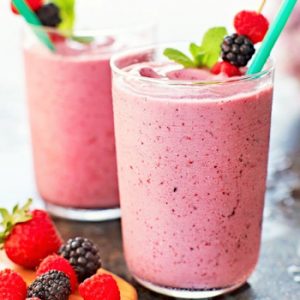 Batido de fresas con arándanos